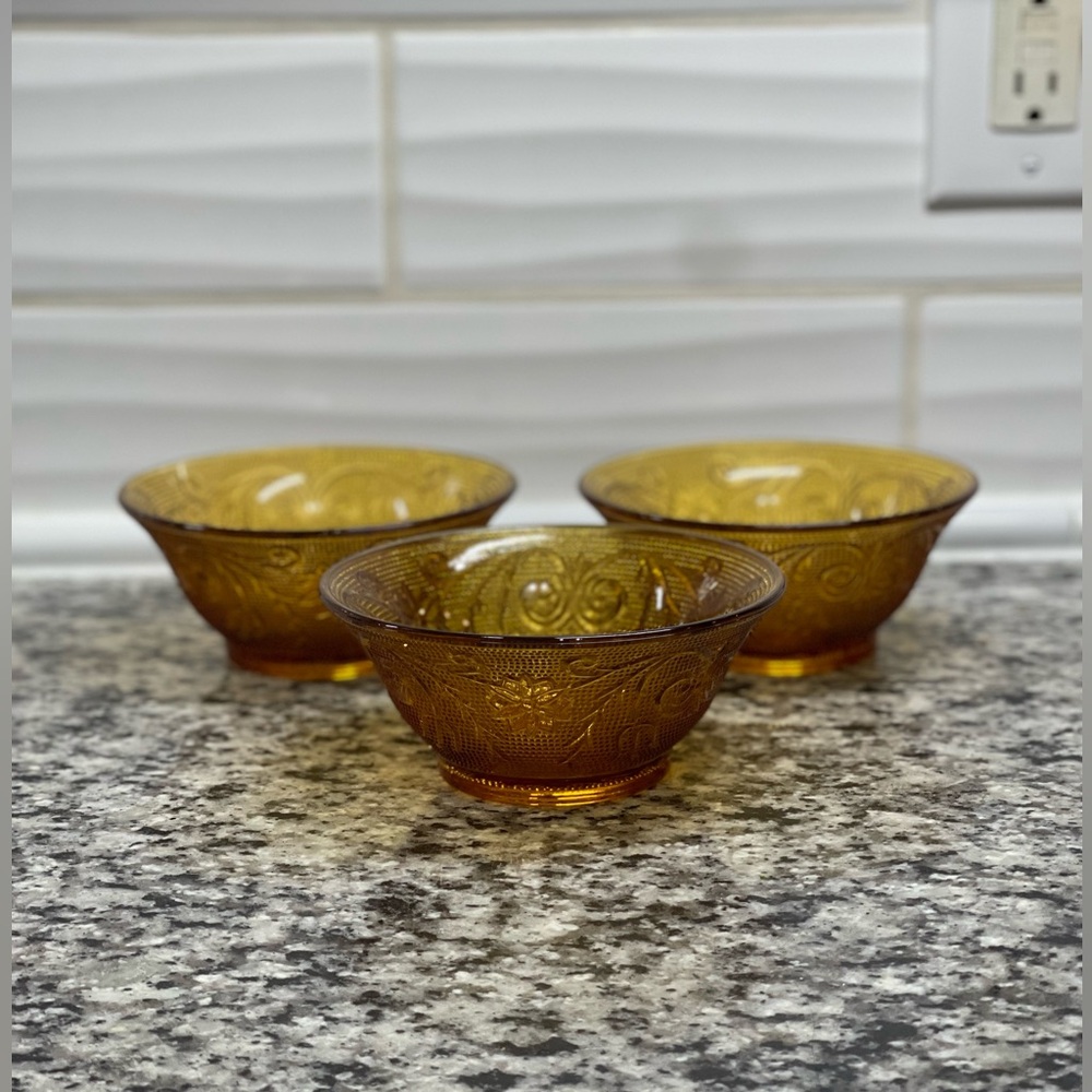 Indiana Glass Company Tiara, Amber 5 1/2" Fruit/Salad Bowls - Set Of 3